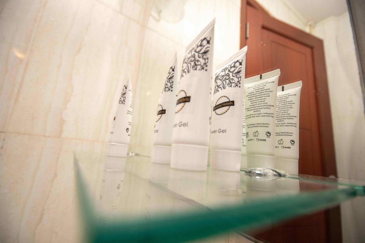 Panone Hotel Boma Boma la Ngombe Ngoại thất bức ảnh